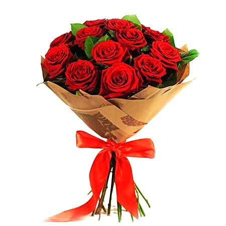 Из красных роз